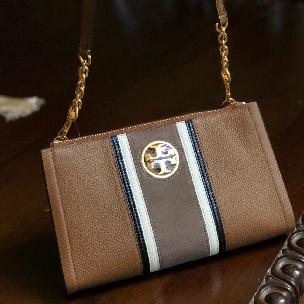 Tory Burch Crossbody Bag.
